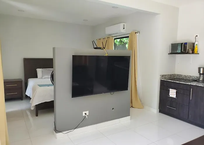 One Life Hotel 3*